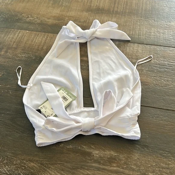 Top - Picture 2 of 2